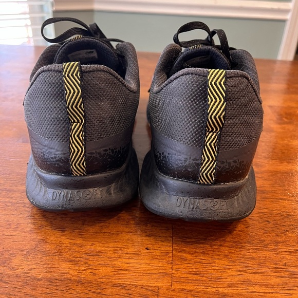 New Balance Men's DynaSoft Nitrel V5 GTX Trail Running Shoe size 13E wide - Picture 2 of 16